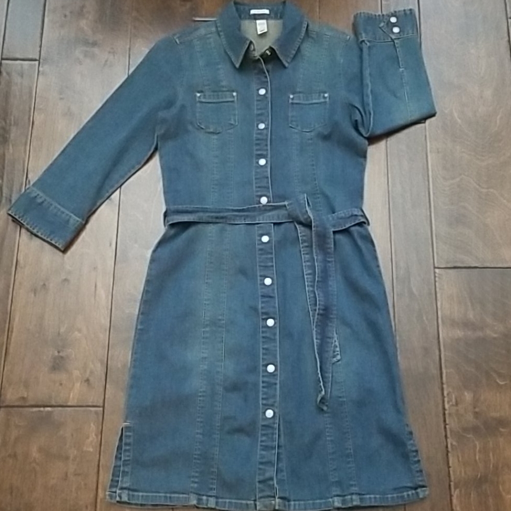 EUC. Tshirt Jean Dress